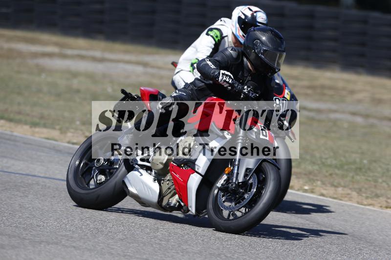 /36 08.08.2026  Pluess Motosport ADR/Freies Fahren/63